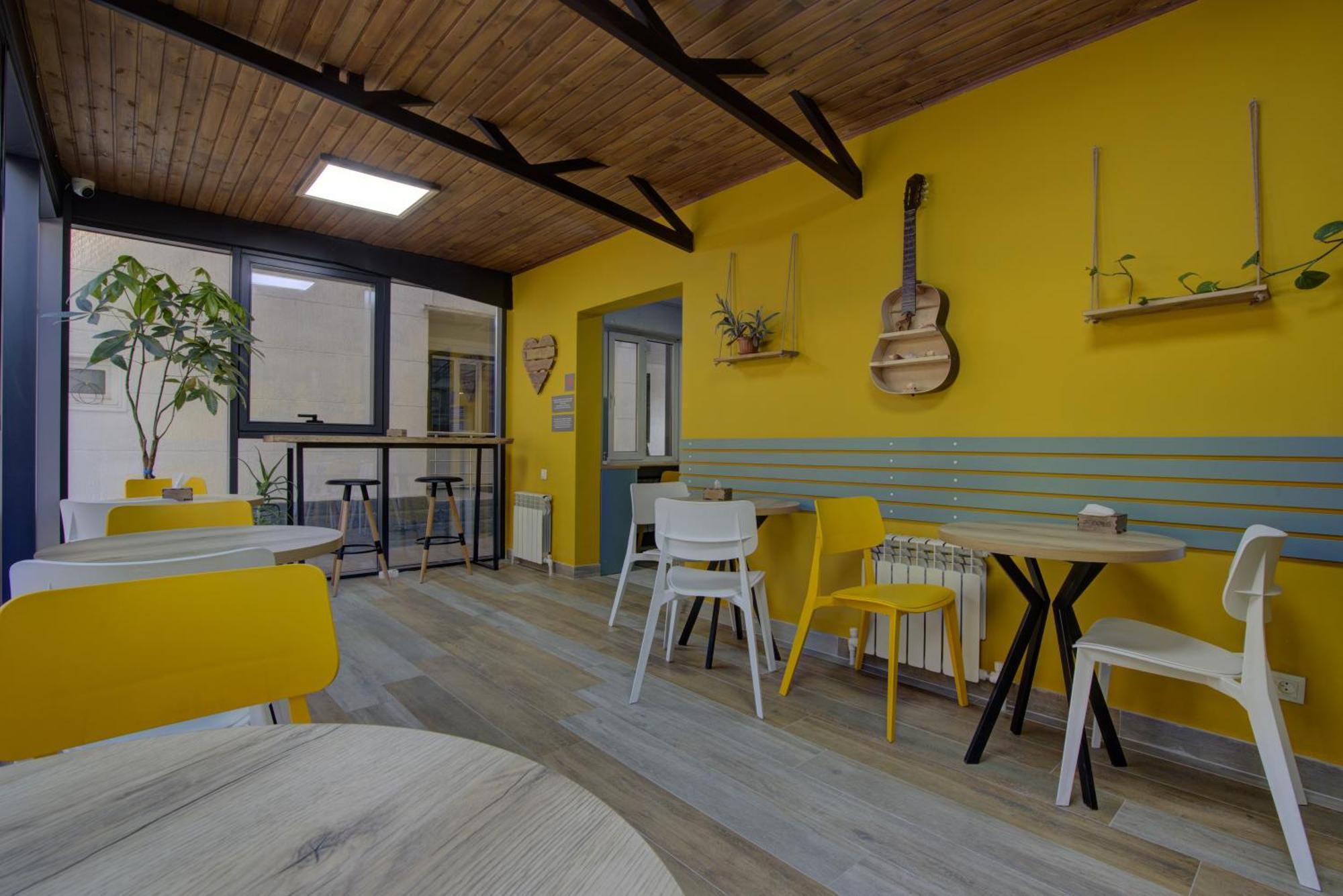 People Hostel & Coworking Biszkek Zewnętrze zdjęcie