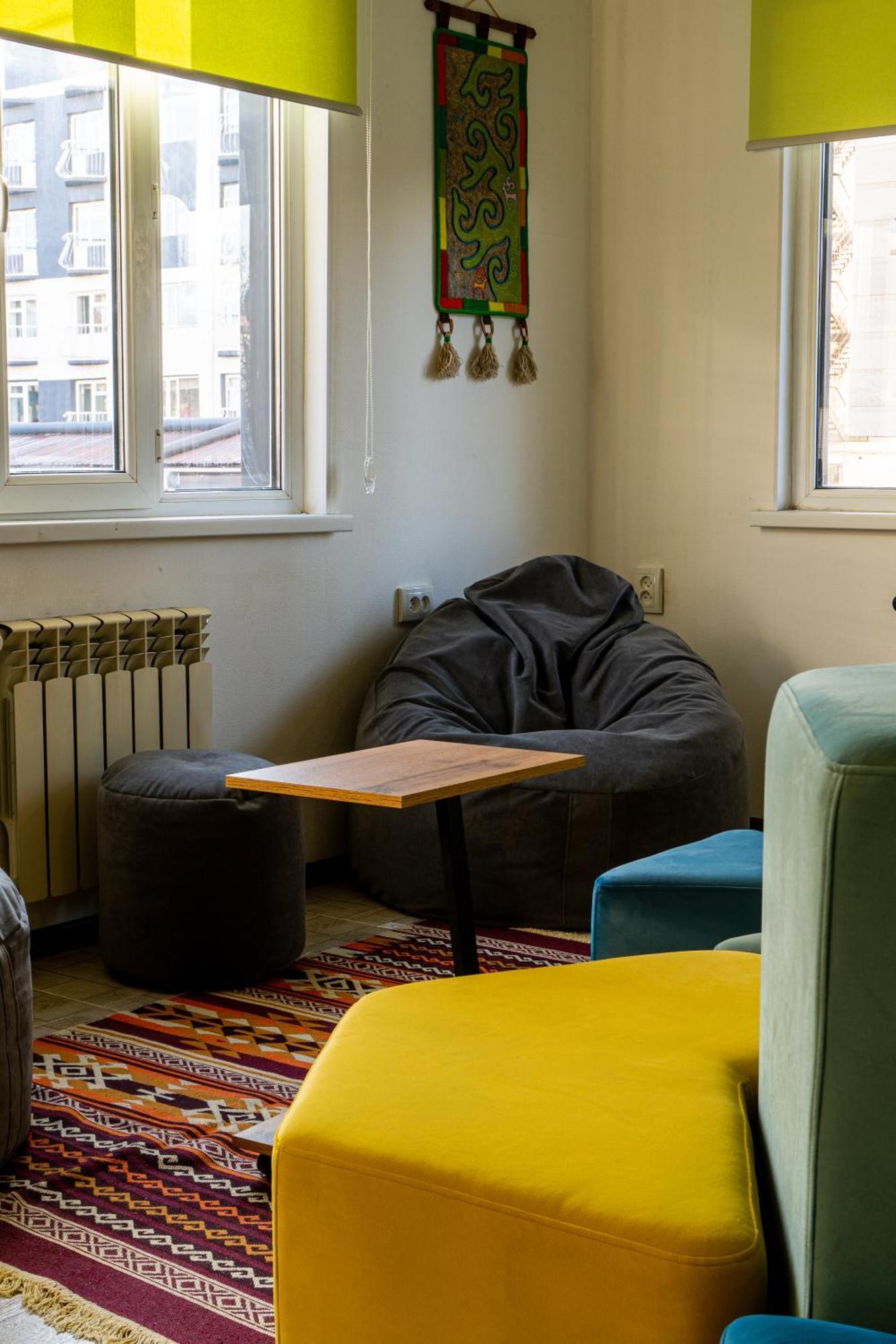 People Hostel & Coworking Biszkek Zewnętrze zdjęcie